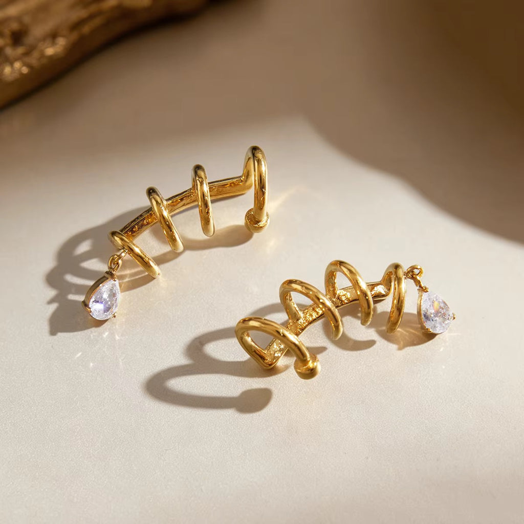 Bela Gold Spiral Ear Cuff