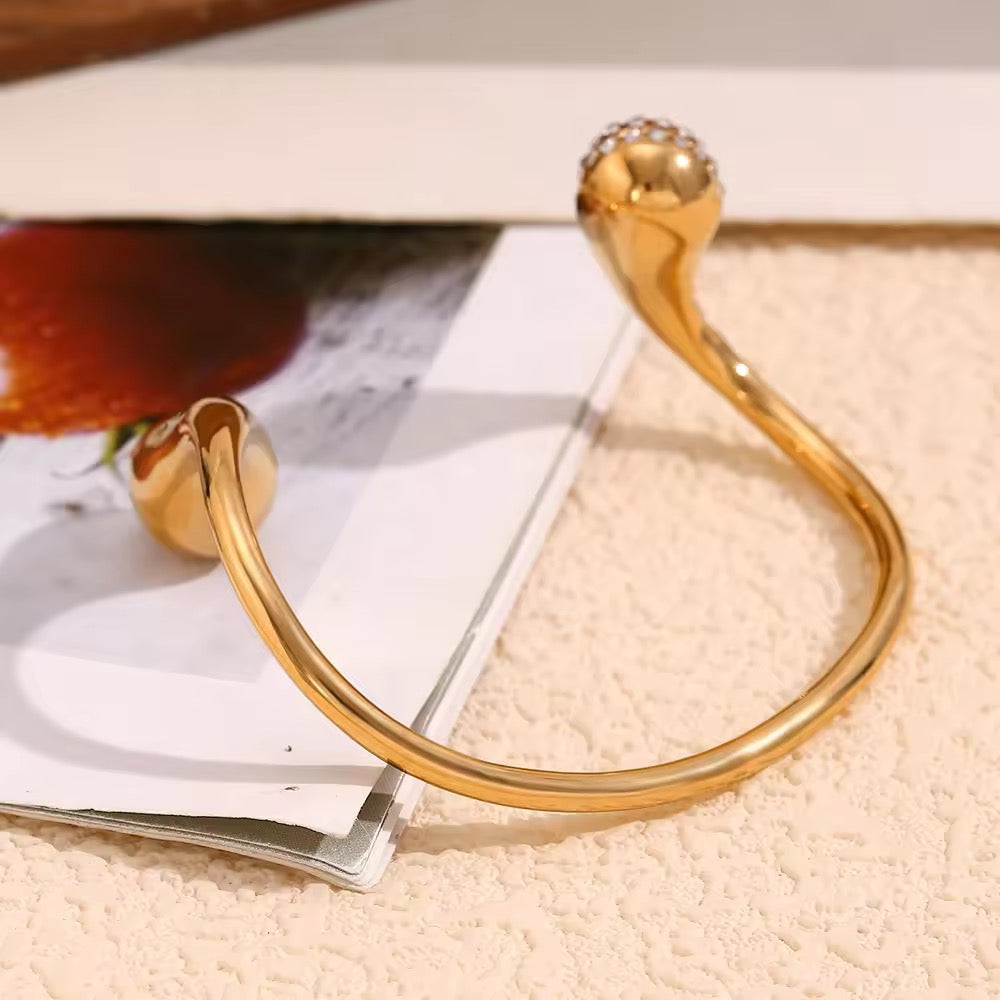 Luminous Curve Bracelet