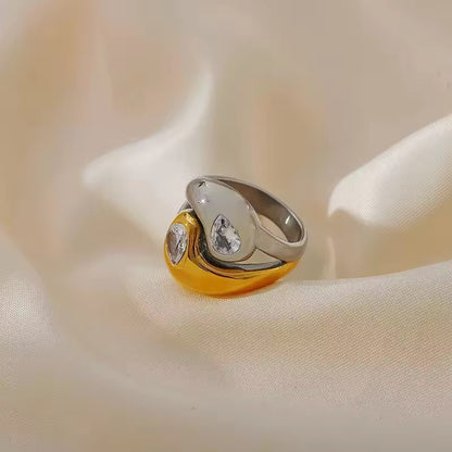 Yin & Yan crystal ring