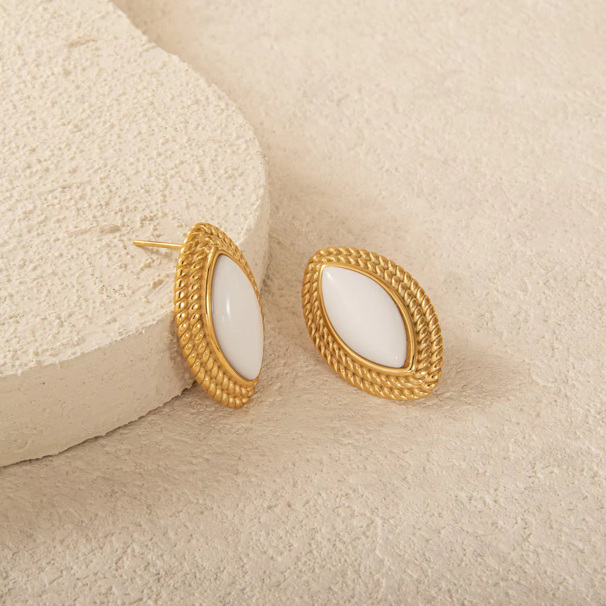 Orla Studs