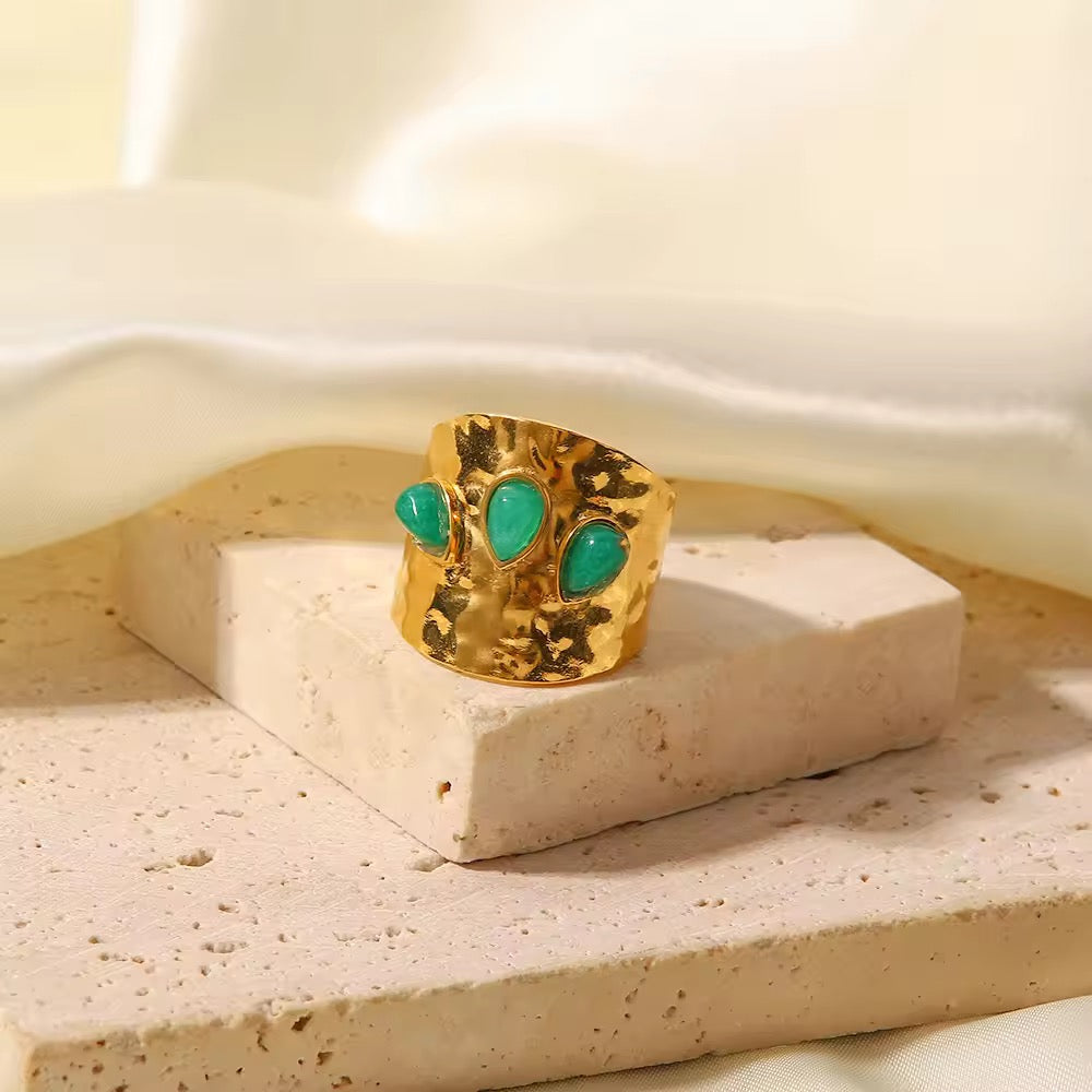 Emera Ring