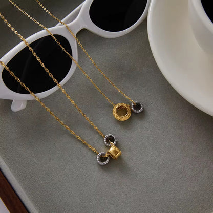 Circa Necklace