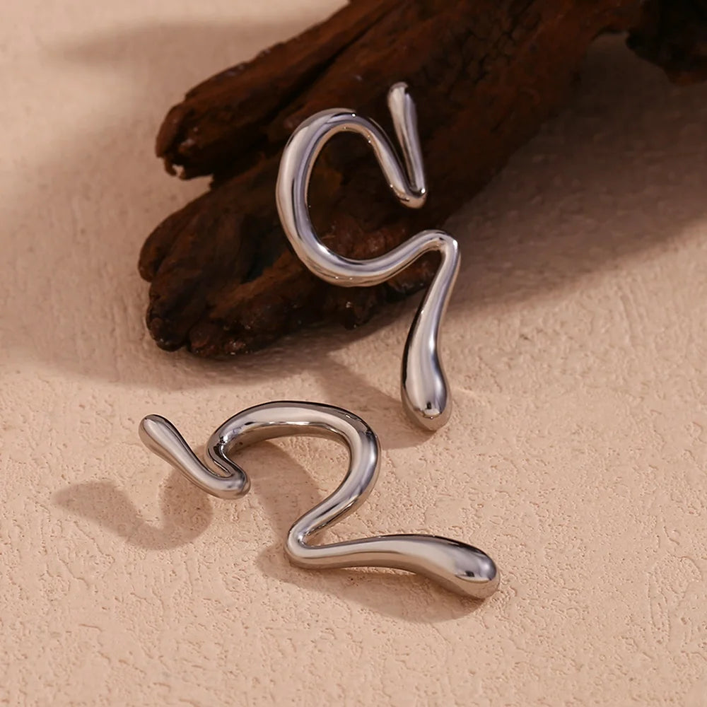 Salsa Ear Cuff