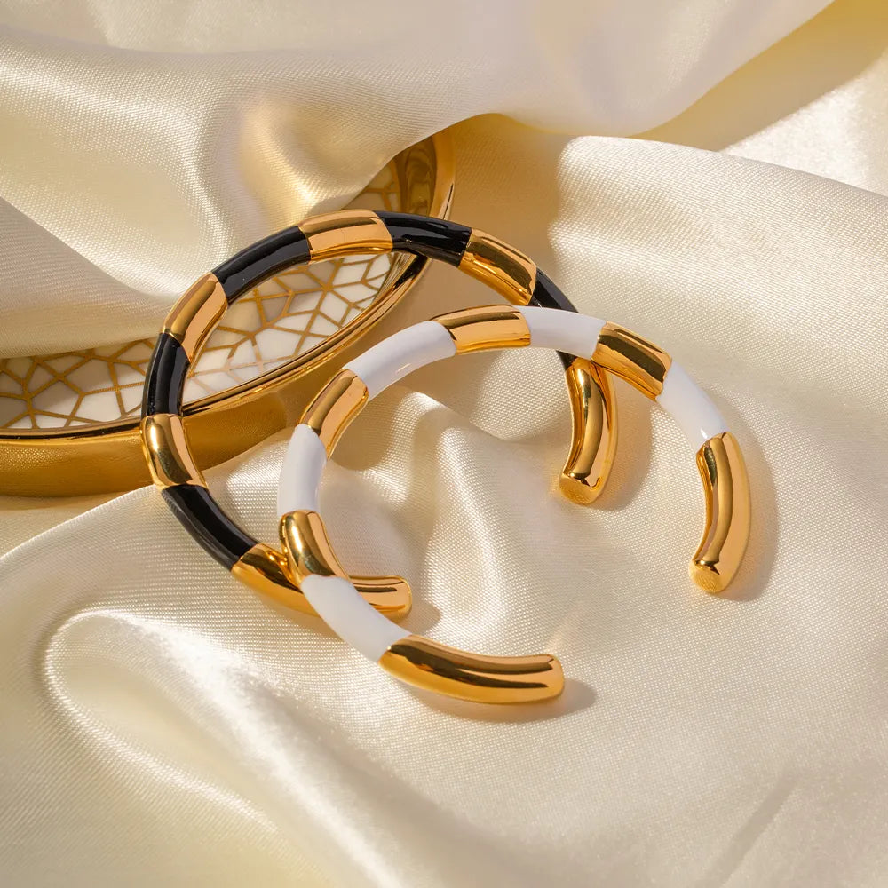 Noir Cuff Bracelet