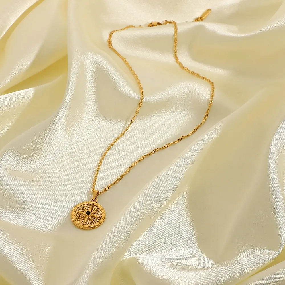 Nova Medallion Necklace