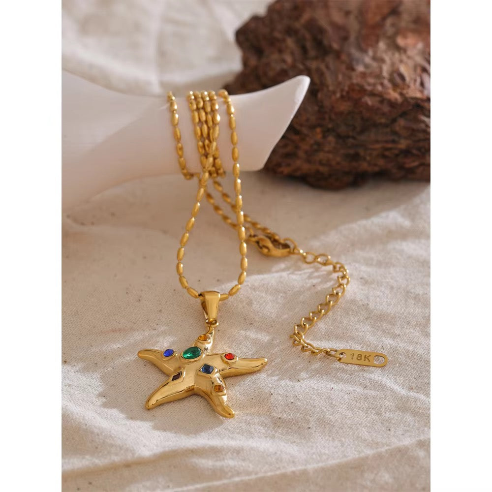 Sitara Pendant Necklace