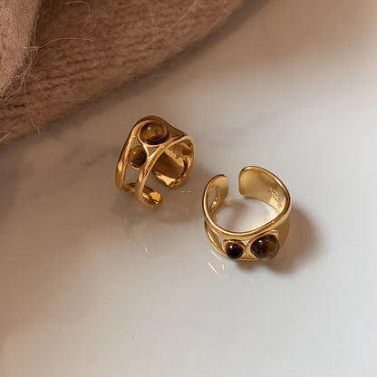 Urban Rani Mocha Curve Ring