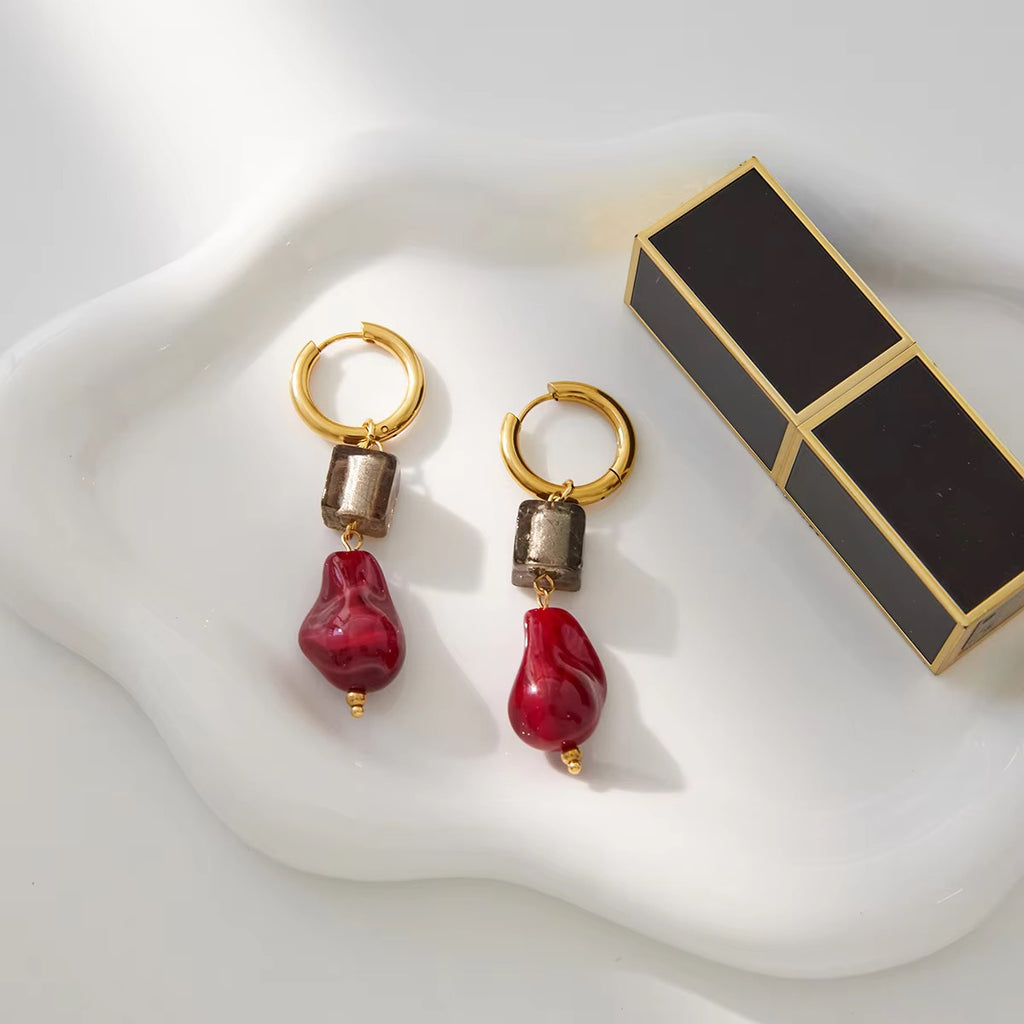Cassis Drop Earrings