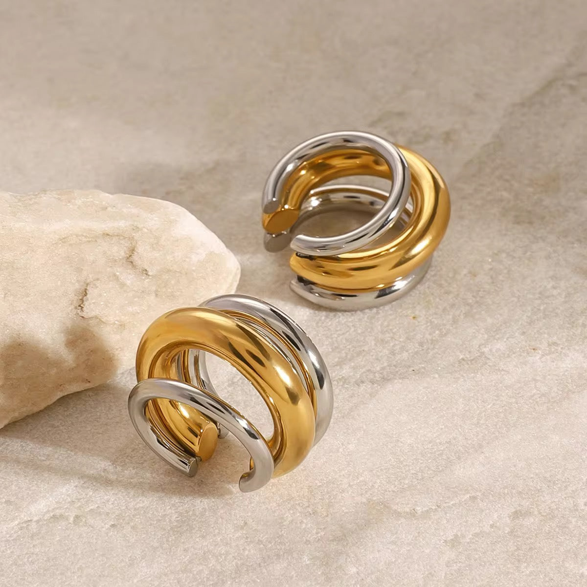 Soho Two-Tone Ear Cuff