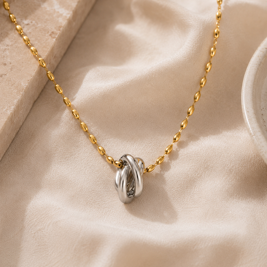 Twirl Necklace
