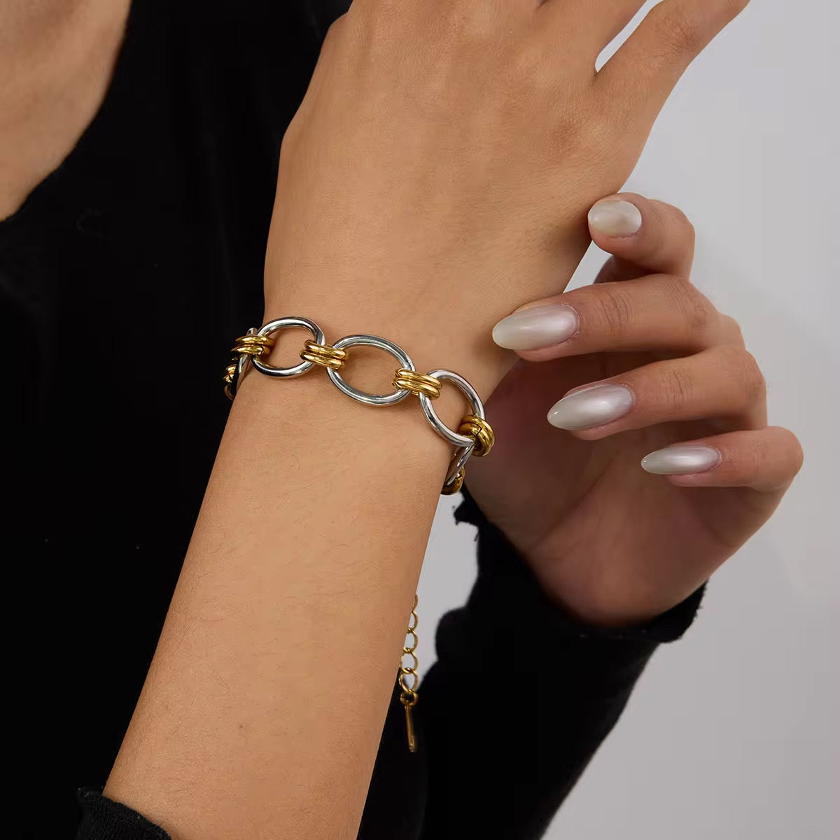 Cyra Link Bracelet