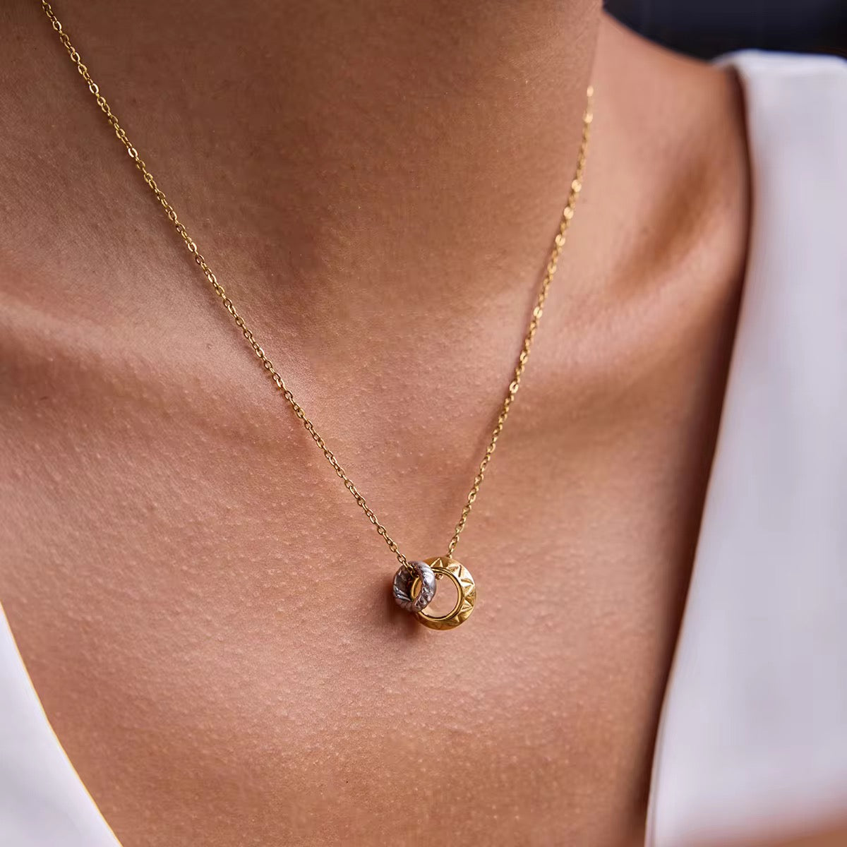 Circa Necklace