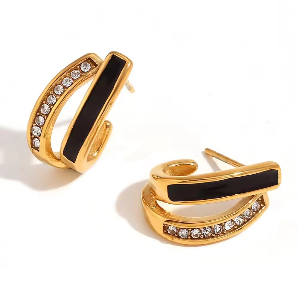 Noir Muse Stud