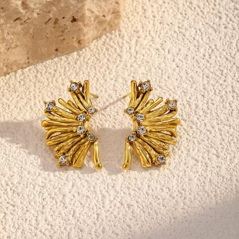 Solenne Studs