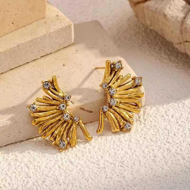 Solenne Studs