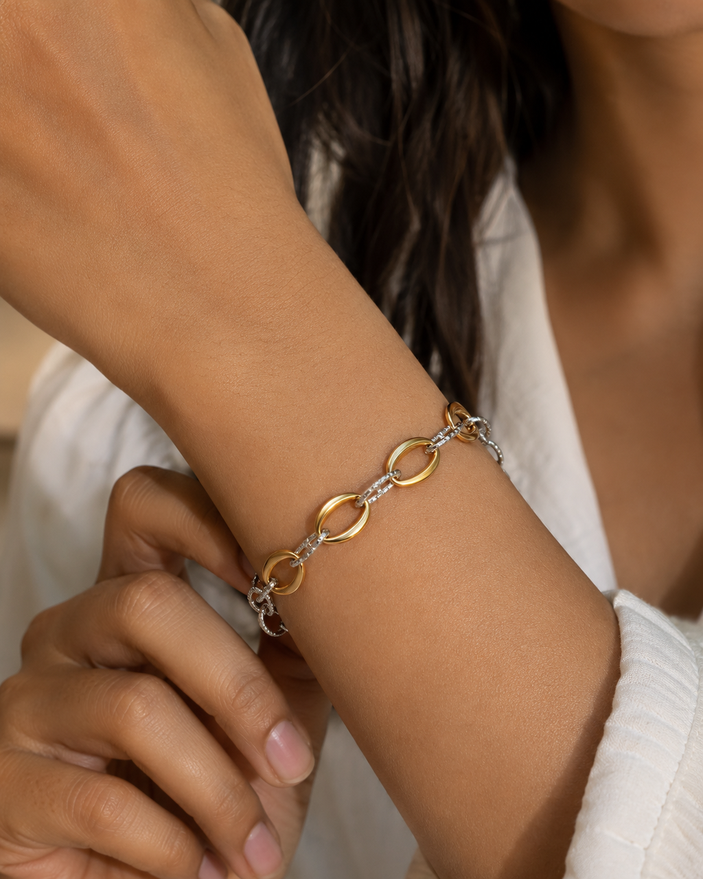 Kira Link Bracelet
