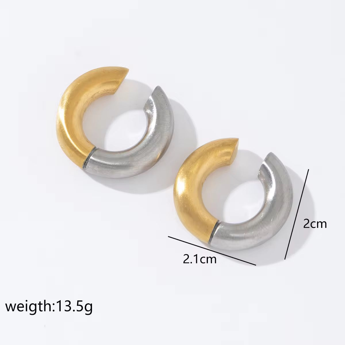 Satin Ear Cuff