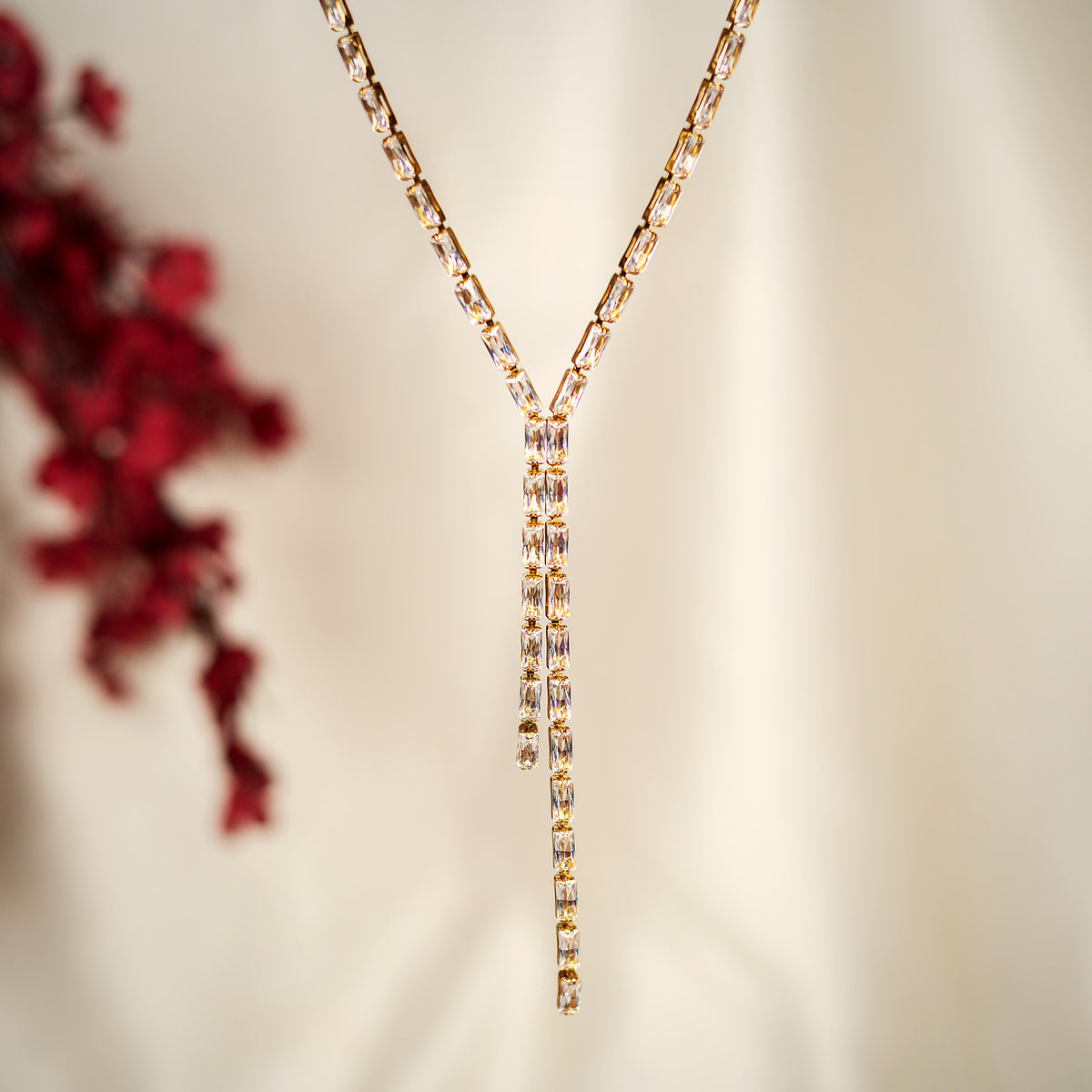 Roshini baguette lariat necklace in clear for women – Navera Jewels